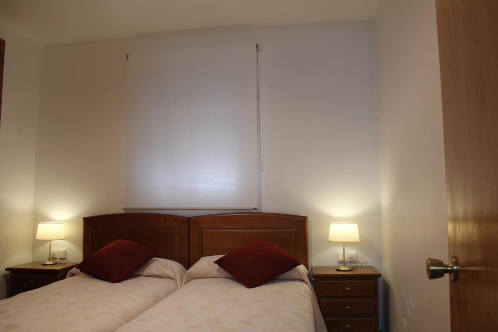 Apartamentos Picea Azul Vega De Espinareda Ruang foto